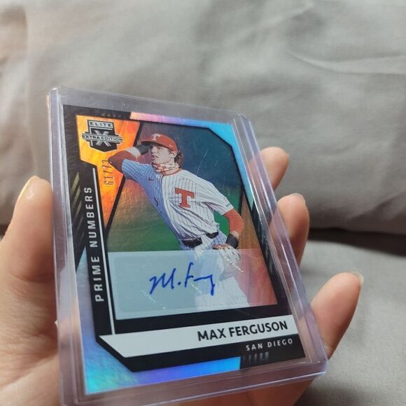 Panini Elite Extra Max Ferguson San Diego holographic signed rookie card #61/73 - Picture 12 of 12